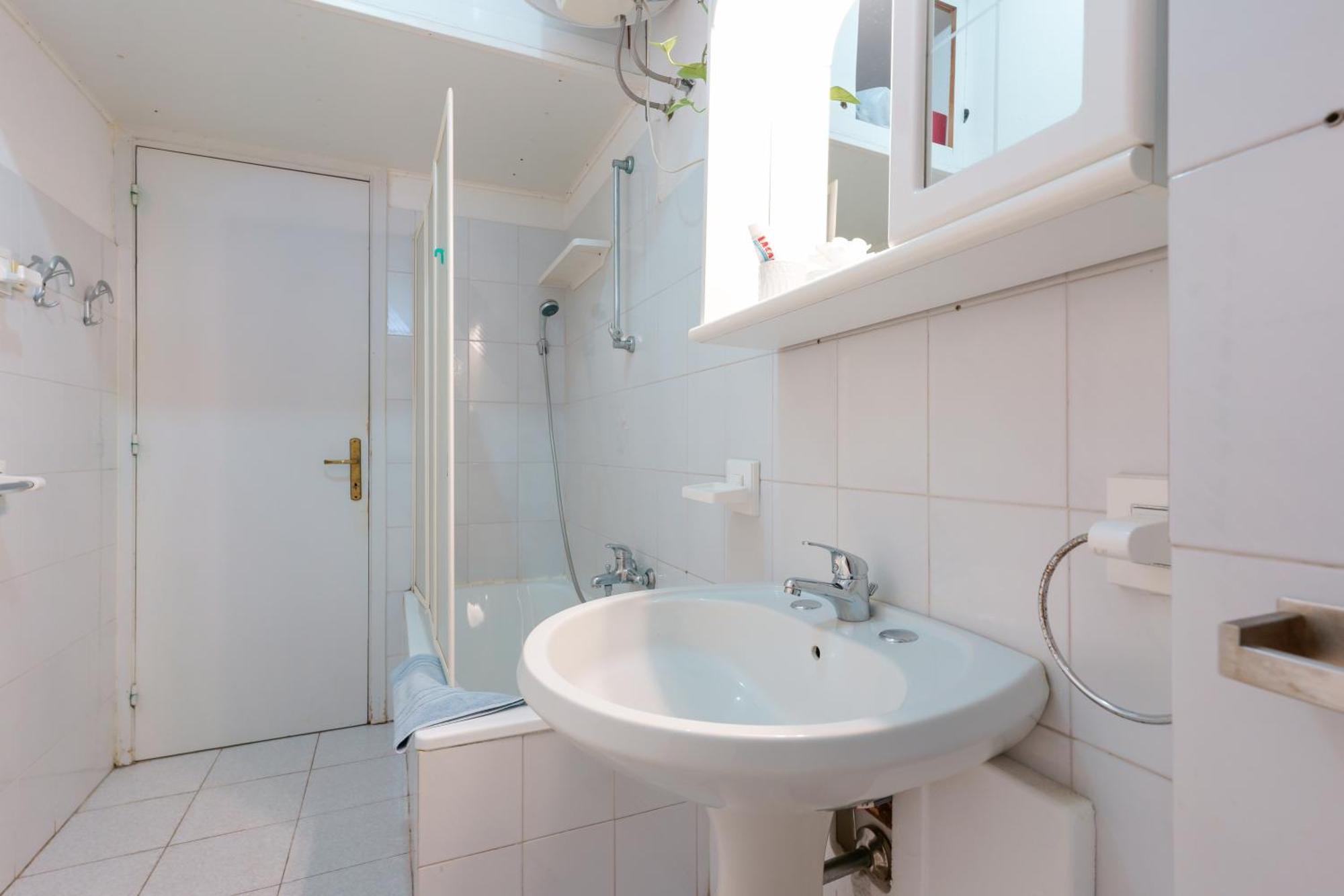 B&B Pothos: Cozy Stay with Modern Amenities Cagliari Exterior photo